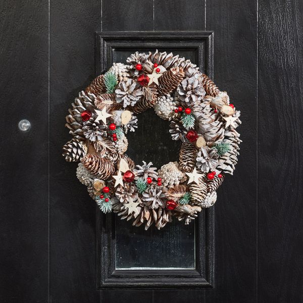 Froststar Wreath 30cm